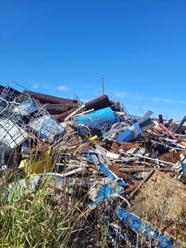 GetMyScrap | Scrap Metal Pile with Various Metals and Equipment